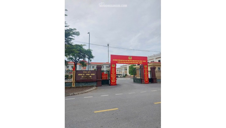 ĐÁNG CHÚ Ý- BÁN NHANH 149m ĐẤT VĂN GIANG – ECOPARK – MT RỘNG 8.3m – 150m² – Ô TÔ TRÁNH. Chỉ hơn 5T